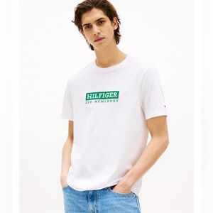 Tommy Hilfiger Men’s White Short Sleeve Logo Tee- Size XL- NWT